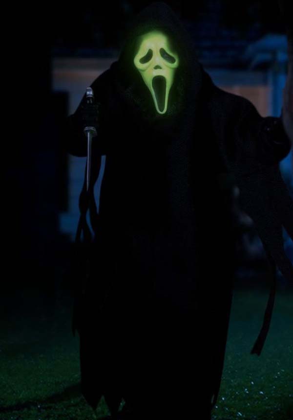 Scream: One:12 Collective Ghostface Action Figure - A Must - Have for Horror Collectors