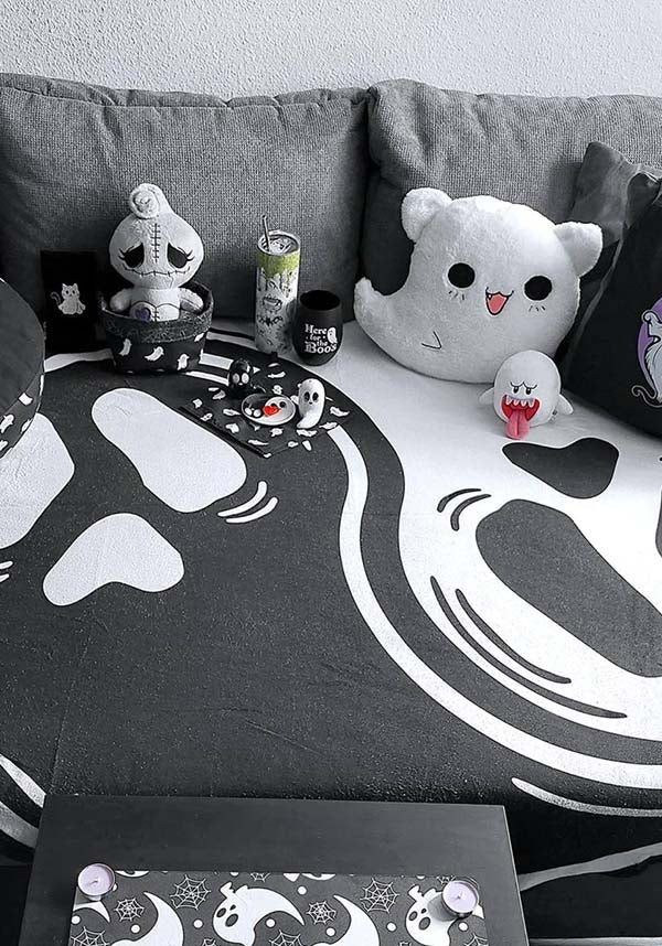 Yin Yang Symbol Ghost Round-Shaped Oversized Beach Towel for Relaxing at the Beach
