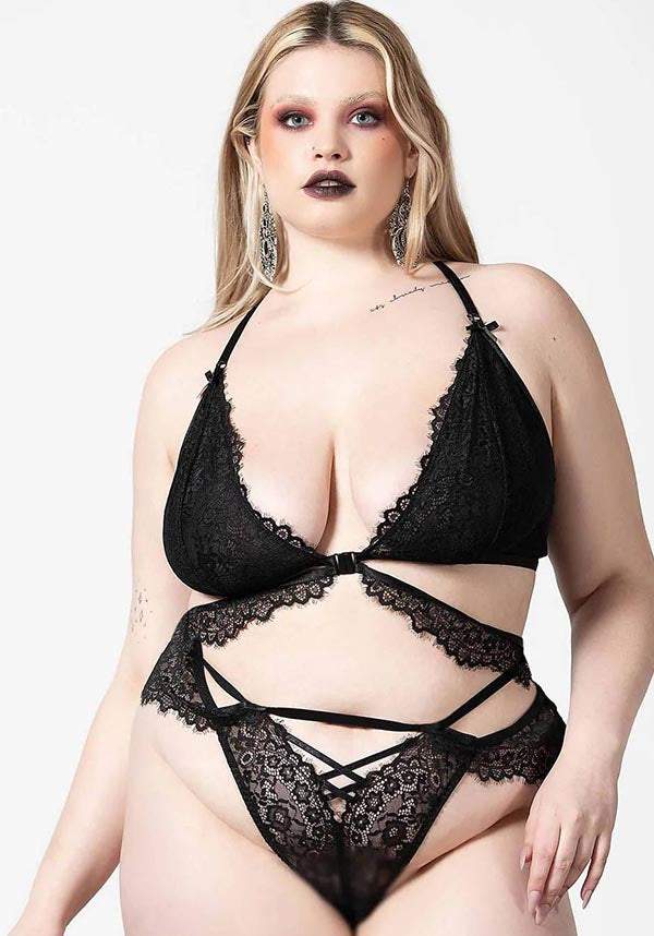 Phantom Women's Lace Panty with Intricate Detailing