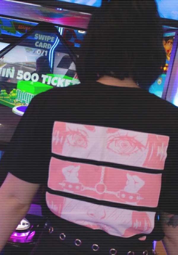 Black Send Lewds Graphic T-Shirt for Casual Wear