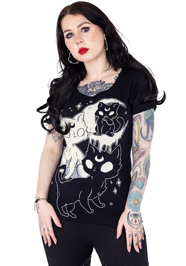 Midnight Kitty Design Cotton T-Shirt for Fashion - Forward Individuals