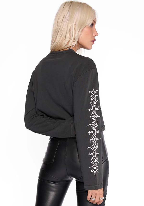 Sanctum Vintage Long Sleeve Cropped T-Shirt for a Vintage Look