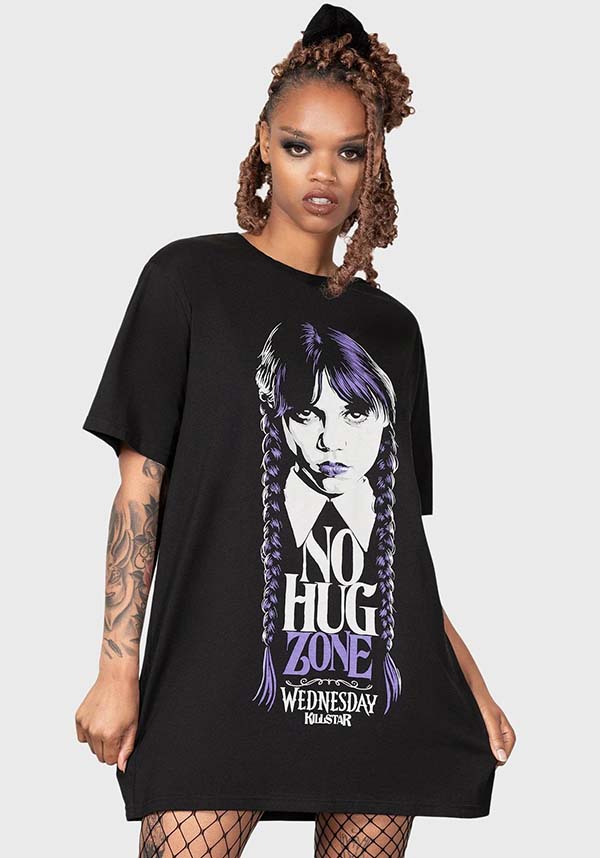 Jet Black Ray Unisex Crew Neck T-Shirt with 'No Hug Zone' Graphic