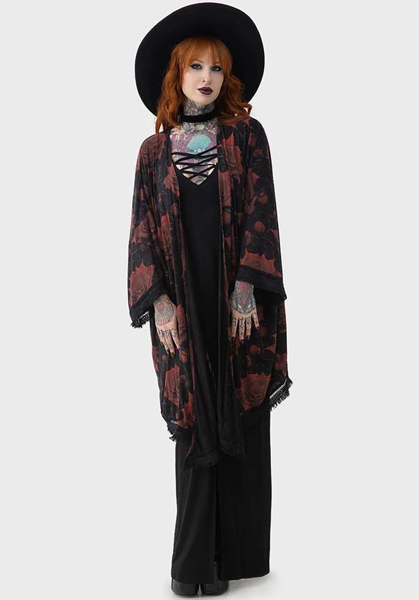 Blood Rose Patterned Kimono for Fashionable Wear