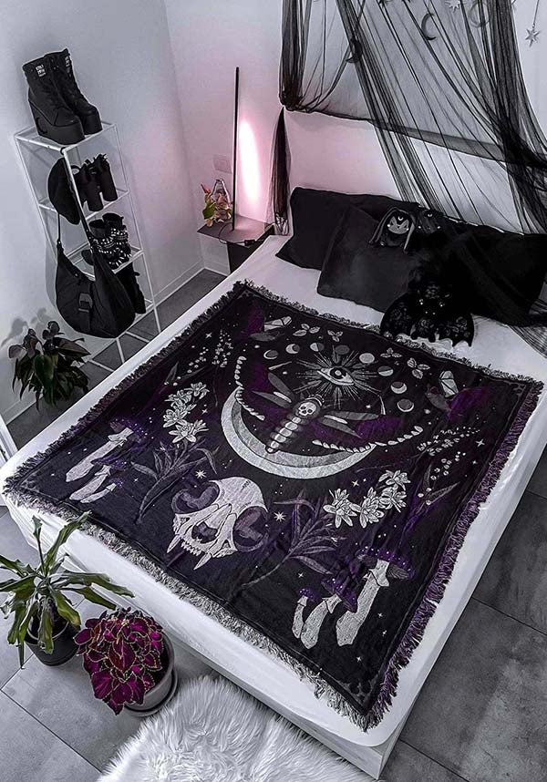 Mystical Moonflower Pattern Woven Cotton Blanket