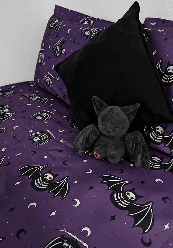 Batty Bones King-Size Quilt Set for Mystical Dreamers