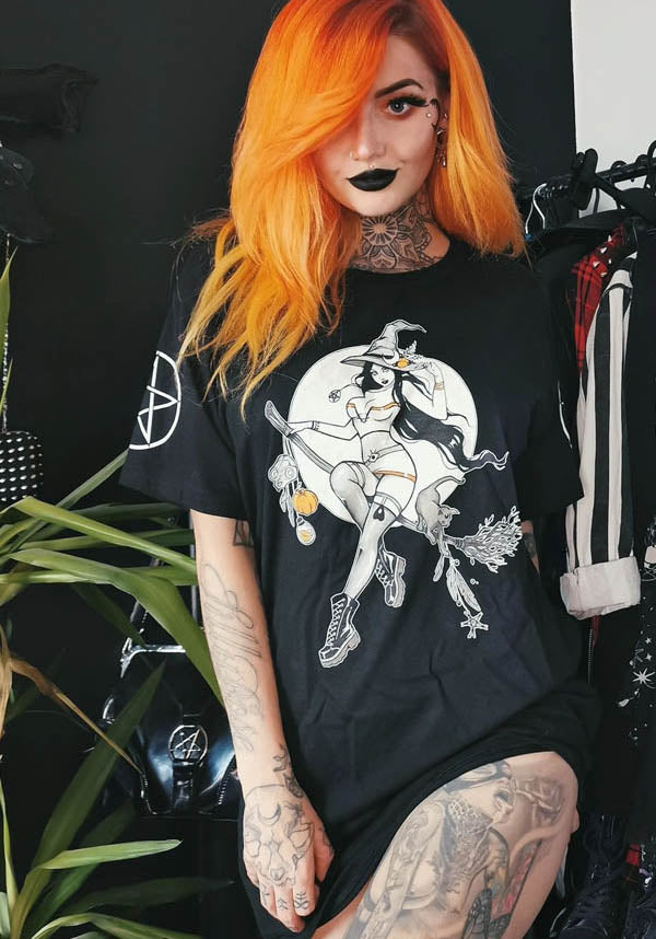 Enchanted Gothic Style Tee Dress for a Captivating Look