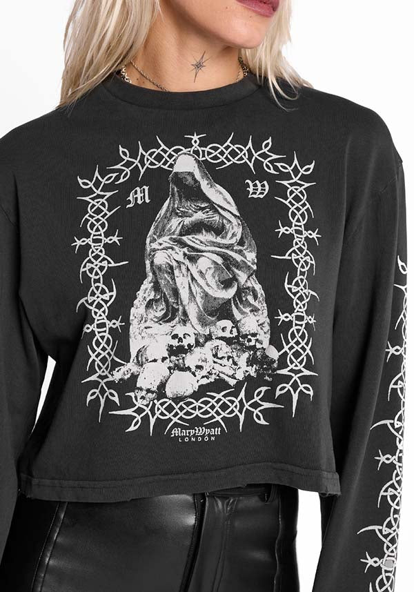 Sanctum Vintage Long Sleeve Cropped T-Shirt for a Vintage Look