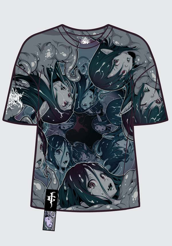Invasion Club's Stunning Portal Design T-Shirt for Fashion Explorers