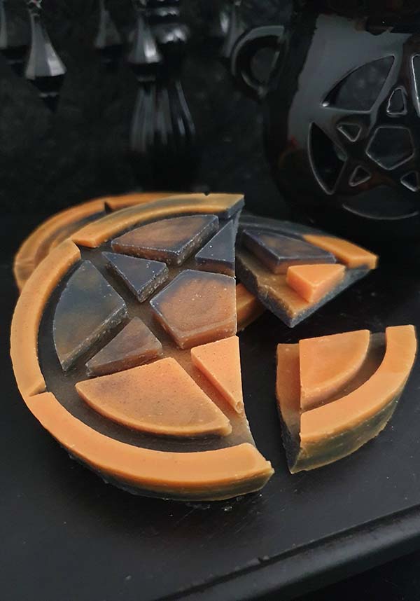 Halloween - Inspired Pentagram Pumpkin Pie Scented Wax Melts