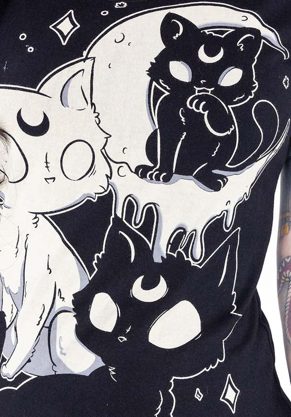 Midnight Kitty Design Cotton T-Shirt for Fashion - Forward Individuals