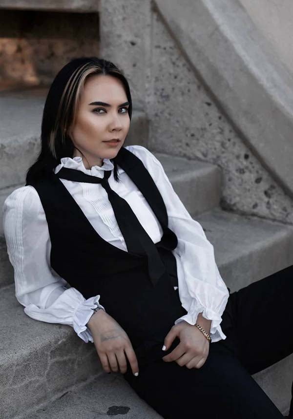 Lively Ghosts' Fashionable Jigsaw Black Vest for the Stylish