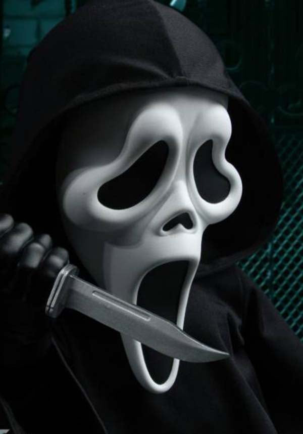 15-Inch Mega Scale Scream: Ghostface Action Figure