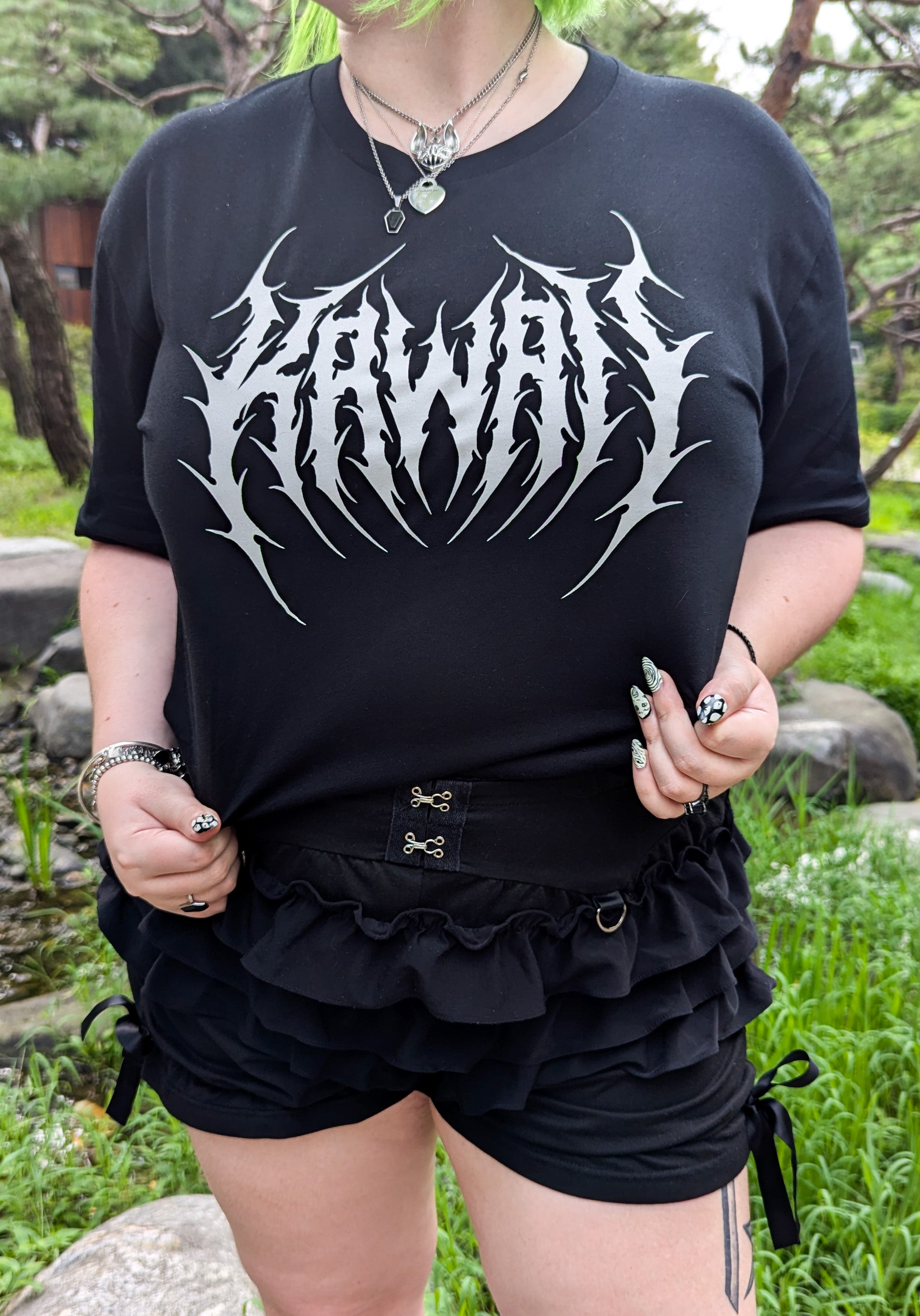 Adorable White Kawaii T-Shirt with Metal Vibe