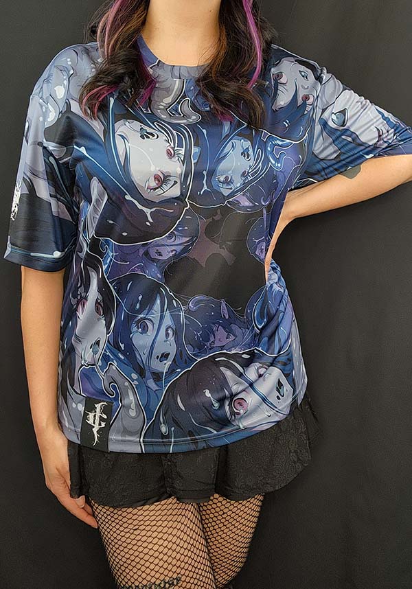 Invasion Club's Stunning Portal Design T-Shirt for Fashion Explorers
