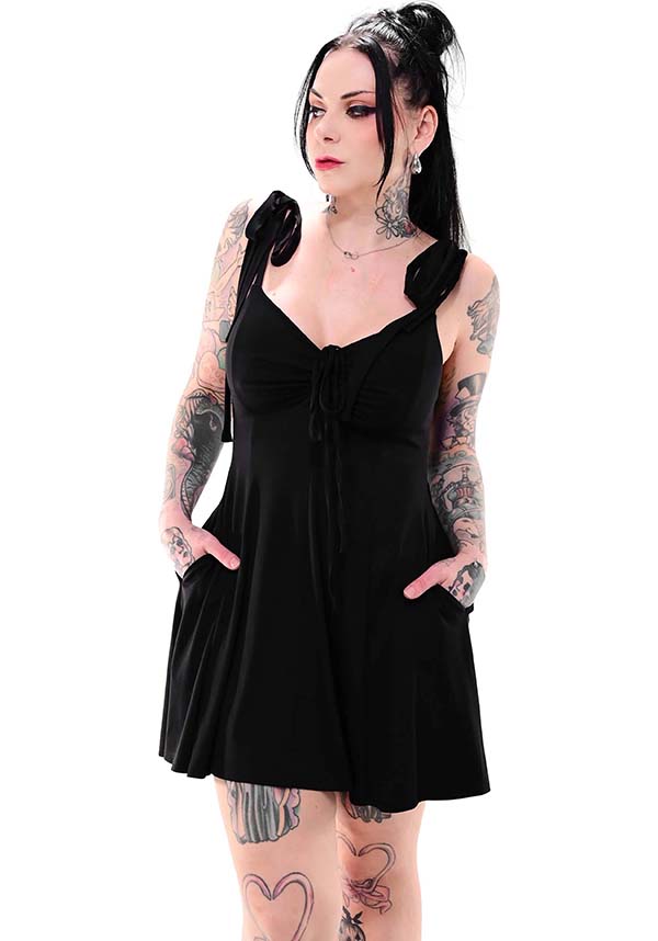Paige Skater Dress - A Charming Addition to Your Wardrobe