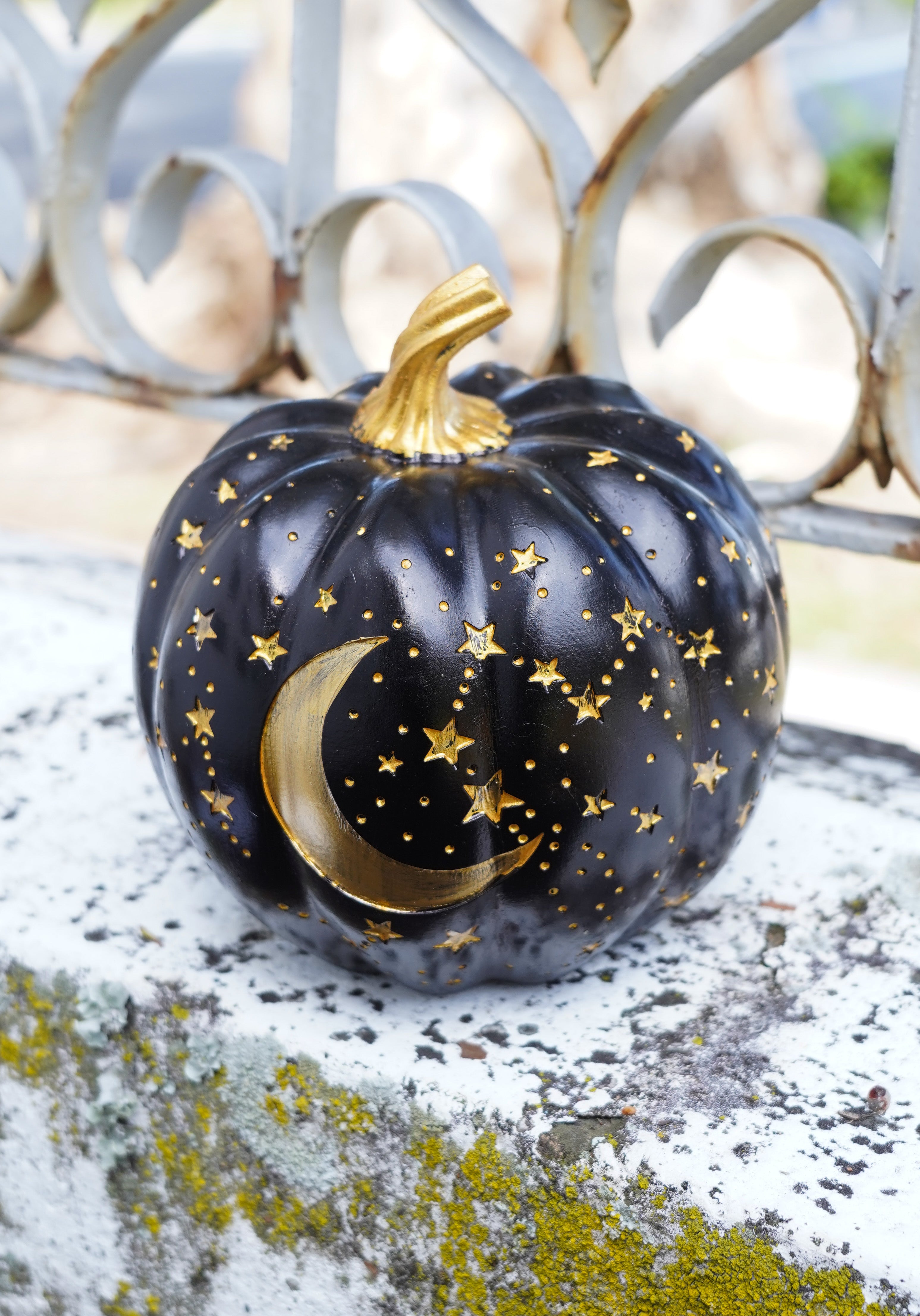 Gothic-Style Astronomic Pumpkin Decorative Statue