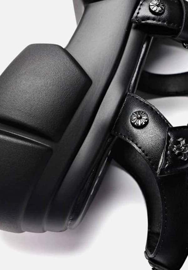 Stylish Grunge A Raining Vengeance Charm Platform Sandals for Summer
