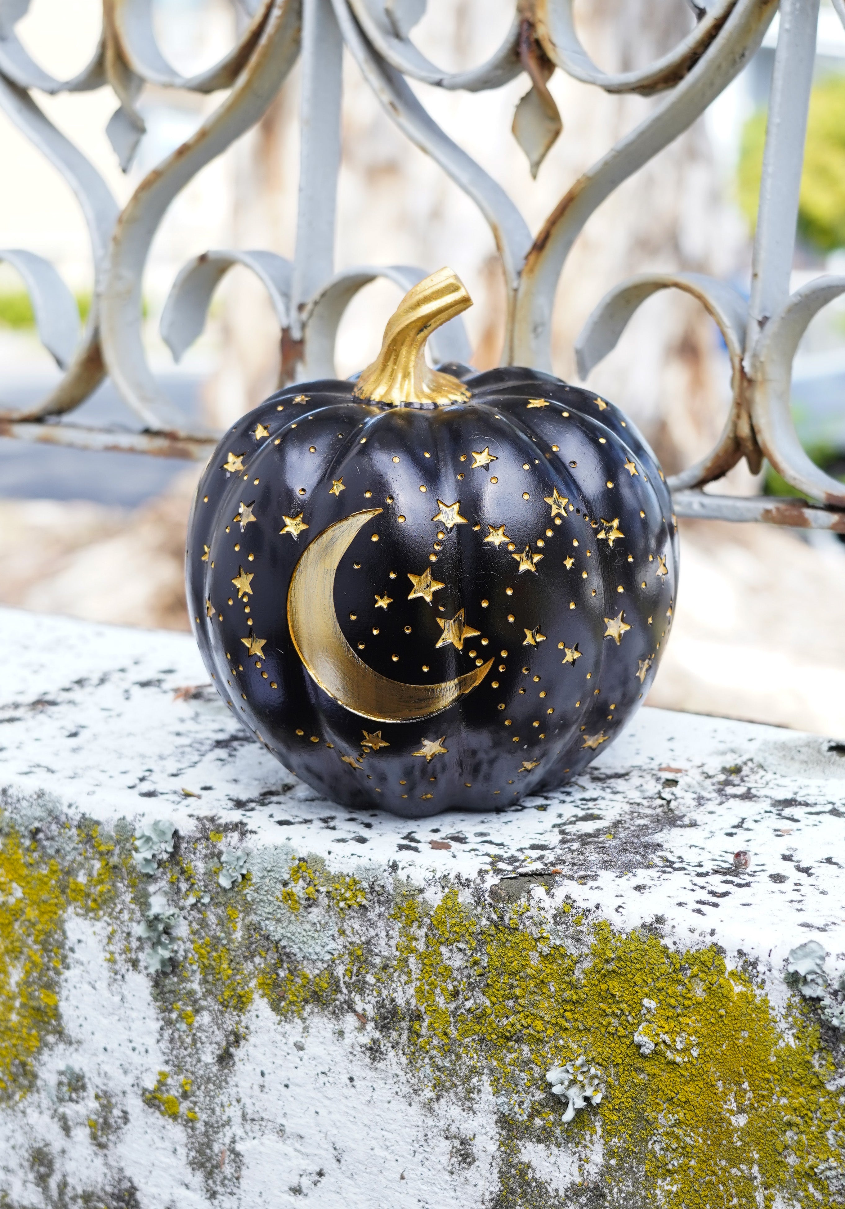Gothic-Style Astronomic Pumpkin Decorative Statue