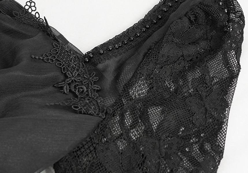 Esmerée Elegant Evening Dress for a Regal Goth Look