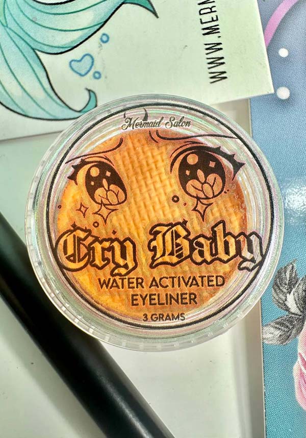 Crybaby Soda Pop Eyeliner - A Unique Pigment Cake Eyeliner Product