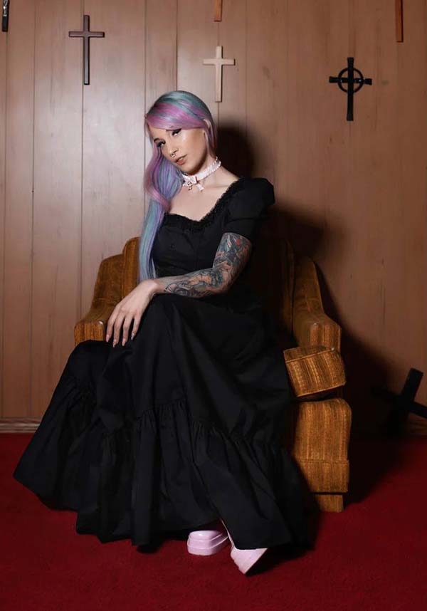Lively Ghosts' Gothic Charm Chateau De Shadows Dress
