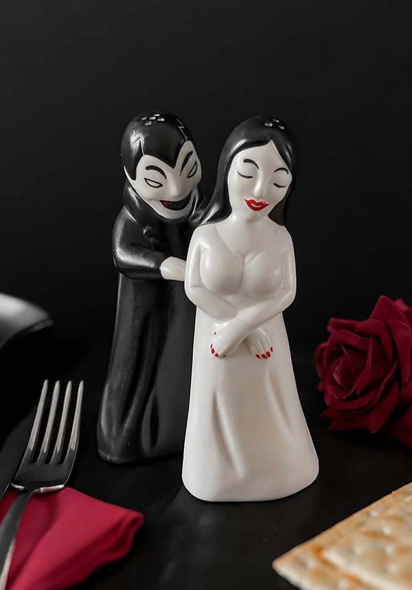 KILLSTAR Vampyre Style Ceramic Salt and Pepper Shaker Set for Dining