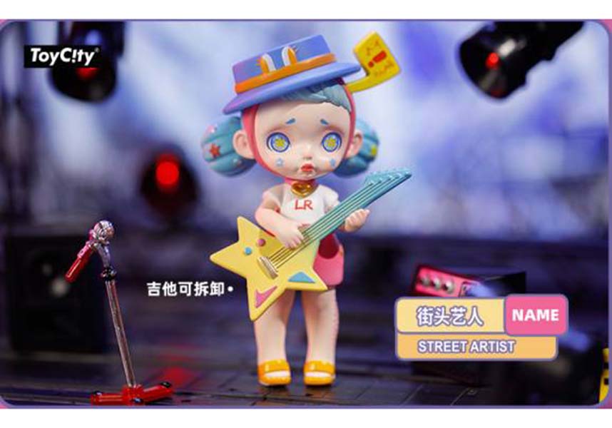 Toycity Laura Fashion Trendsetter Blind Box Collectible Figure