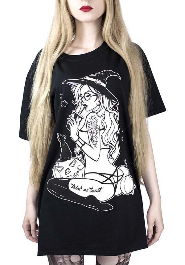 Spooky Trick Or Treat Occult Design Unisex T-Shirt