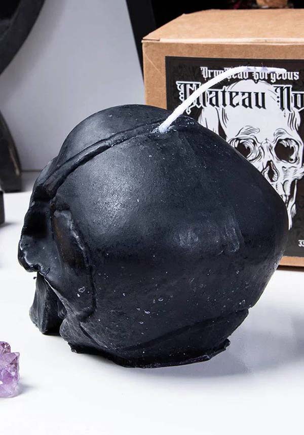 Chateau Noir Scented Skull Candle: A Dark and Musk - Filled Home Decor