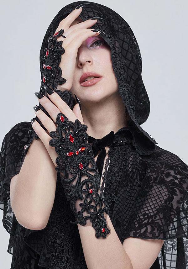 Countess Elegant Lace Gloves for a Striking Look